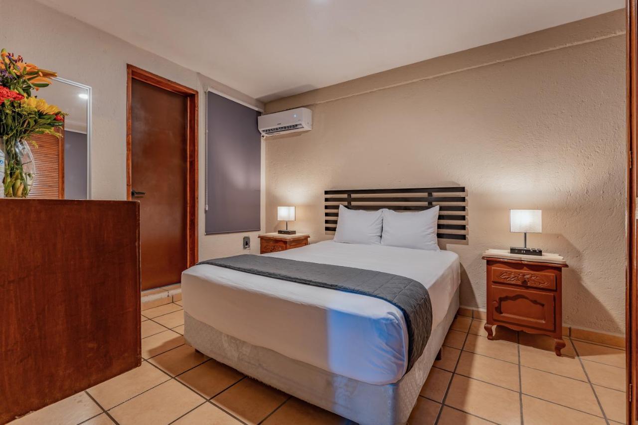 Hotel Brisas 5A Av, Playa Del Carmen Esterno foto
