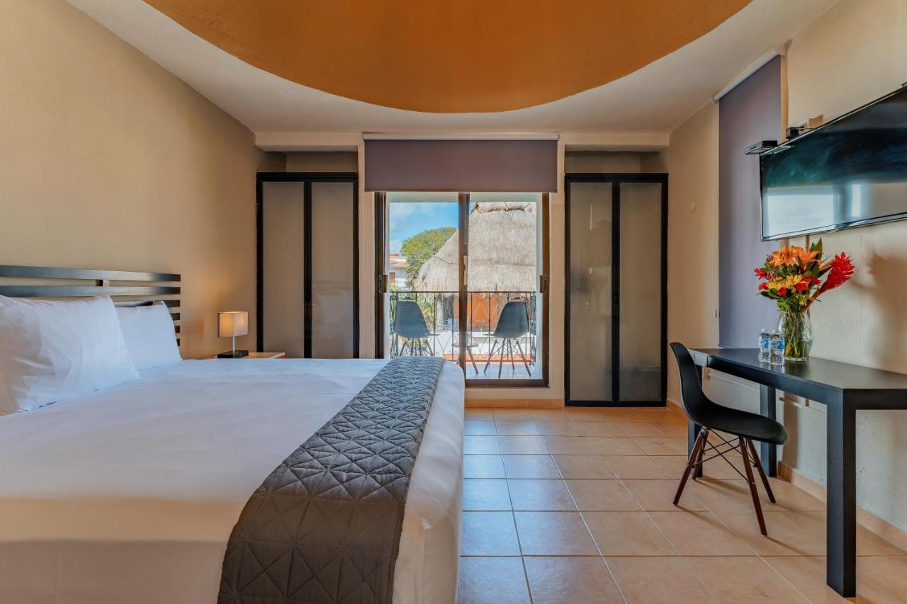 Hotel Brisas 5A Av, Playa Del Carmen Esterno foto