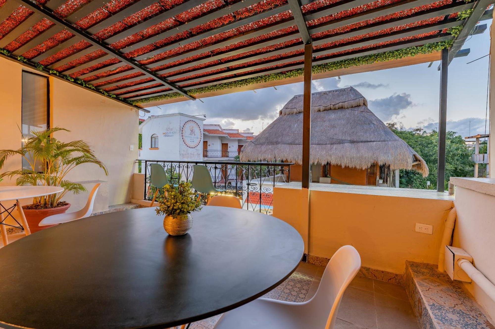 Hotel Brisas 5A Av, Playa Del Carmen Esterno foto